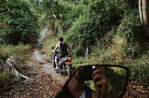 Kay-Fochtmann-thailand-scooter-roller-friends-freunde-lifestyle-photography